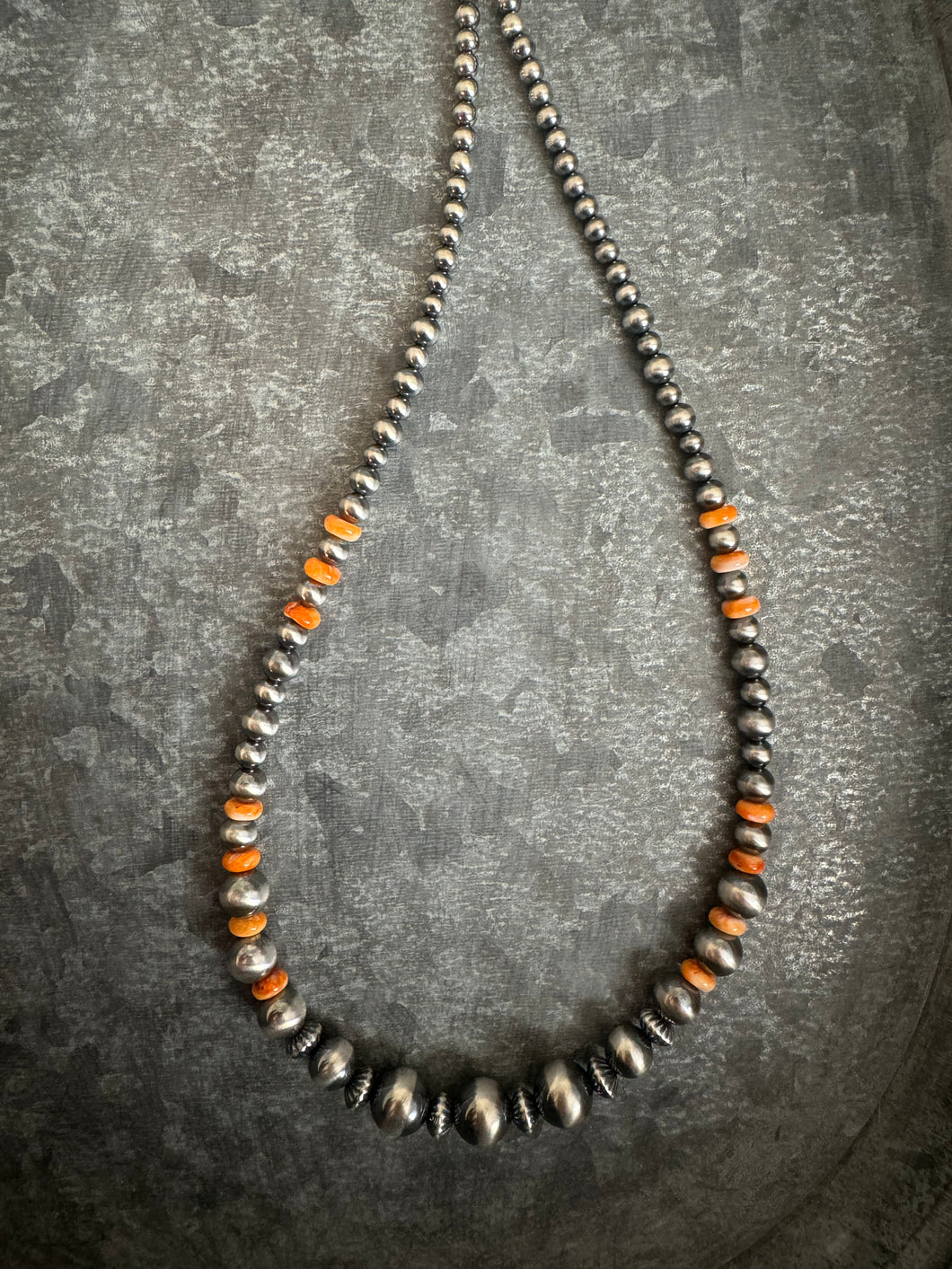 4-10mm Mixed Pearls/Orange Spiny